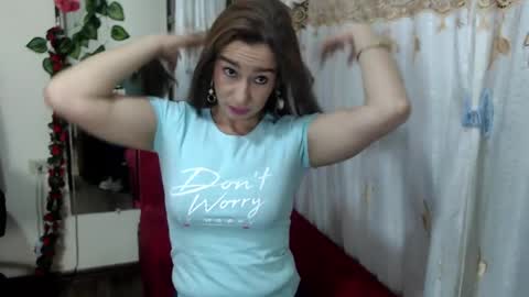 Snapshot of madam_dali chatting on 02/05/25, 12:49 Dalila online show from 02/05/25, 12:49