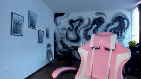 di online show from 11/05/25, 08:09