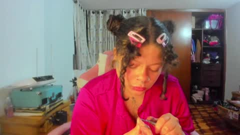 Snapshot of madam_sativa chatting on 06/03/26, 01:08 di online show from 06/03/26, 01:08