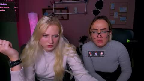 Ulis online show from 11/17/25, 02:56