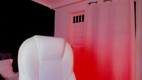  madame lilith  online show from 09/28/25, 11:15