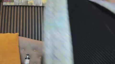 Madame online show from 04/19/26, 08:00