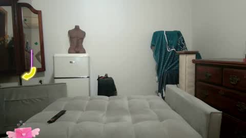 Madammix769 online show from 10/09/25, 08:56