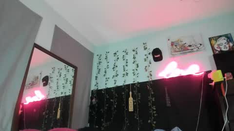 Snapshot of maddi_avalon chatting on 02/03/26, 03:37 Maddi Avalon online show from 02/03/26, 03:37