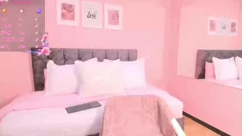 Maddie online show from 09/23/25, 08:34