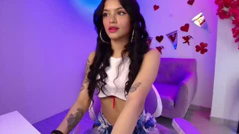 maddie_t18 online show from 02/19/26, 11:28