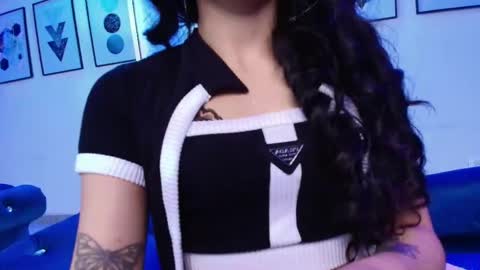 maddie_t18 online show from 05/11/26, 04:04