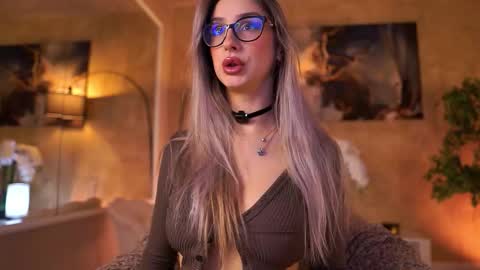 Maddie online show from 03/23/26, 10:08