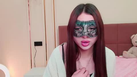 Snapshot of maddieperezz_ chatting on 05/13/26, 01:30 Madelaine online show from 05/13/26, 01:30