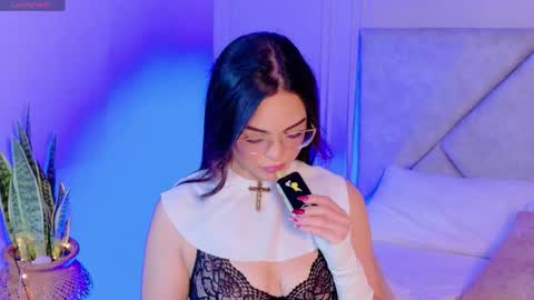 Maddison online show from 04/16/26, 09:39