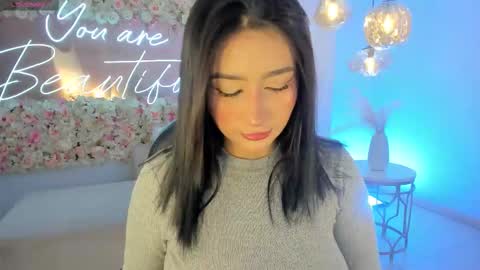 Maddison online show from 01/12/26, 04:39