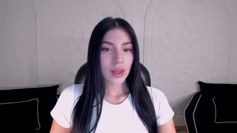 Snapshot of maddisontaylor chatting on 05/26/26, 07:32 Maddison online show from 05/26/26, 07:32