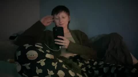 Snapshot of maddlips chatting on 12/21/25, 12:07 Rat Boy online show from 12/21/25, 12:07