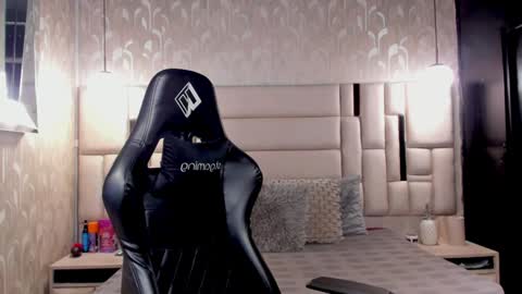 Snapshot of maddox_santana chatting on 12/11/24, 12:02 Maddox Santana online show from 12/11/24, 12:02