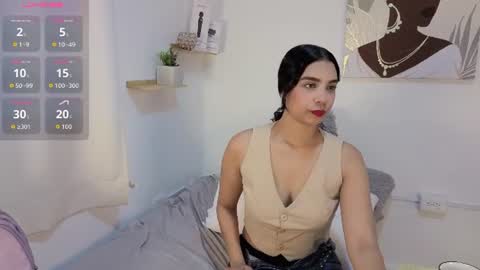 Maddy   online show from 06/26/26, 08:02