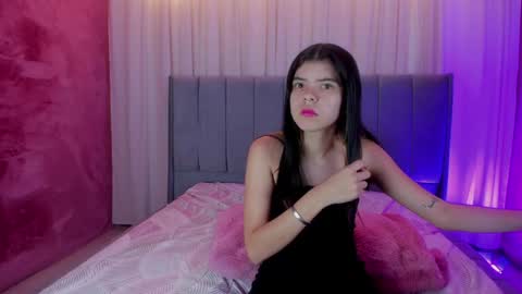 Maddy Please help me with your thumbs up its important online show from 12/13/24, 11:39