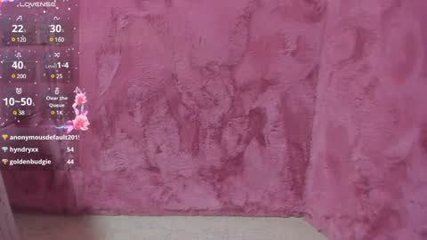 Maddy Please help me with your thumbs up its important online show from 12/29/24, 11:29