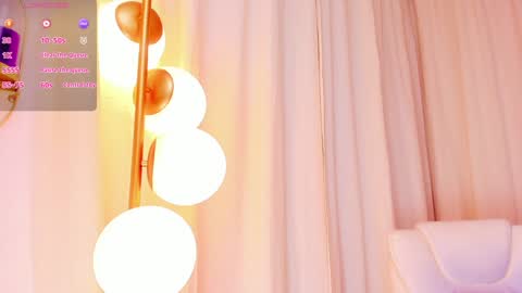 Maddy Please help me with your thumbs up its important online show from 01/18/25, 11:33