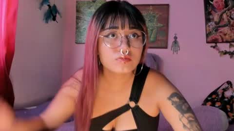 Maddy  online show from 07/10/26, 08:33
