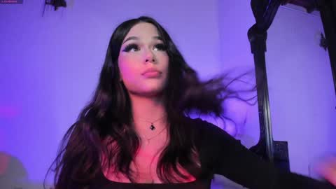 maddy_rios online show from 12/28/24, 02:43