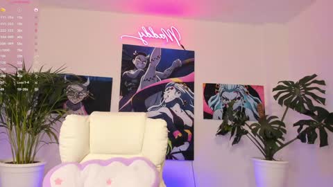 maddy_uwu online show from 12/03/24, 08:05