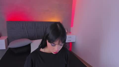 Snapshot of maddy_walker chatting on 10/16/25, 08:54 Maddy online show from 10/16/25, 08:54