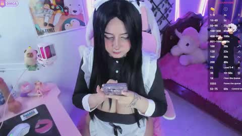 Maddy Foox online show from 11/07/25, 02:17