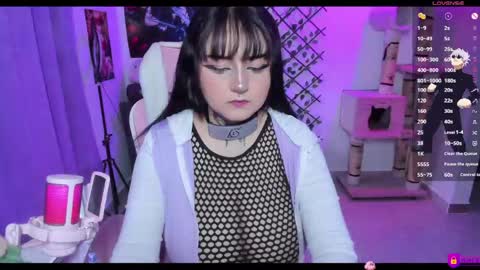 Snapshot of maddyfoox chatting on 05/27/26, 11:13 Maddy Foox online show from 05/27/26, 11:13
