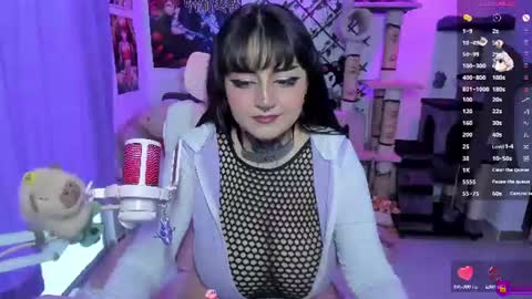 Snapshot of maddyfoox chatting on 07/25/26, 11:13 Maddy Foox online show from 07/25/26, 11:13