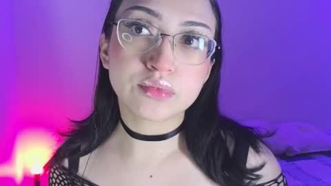   Please followme and rate me your thumbs up online show from 10/01/25, 07:09