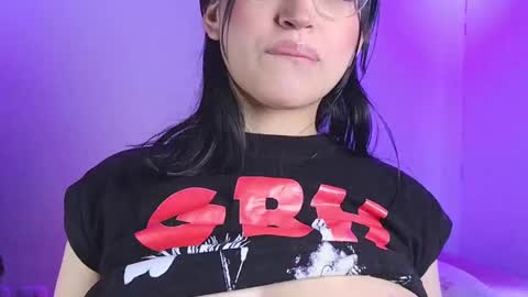   Please followme and rate me your thumbs up online show from 10/31/25, 09:16