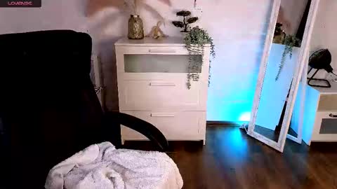 Maddy online show from 03/26/26, 01:28