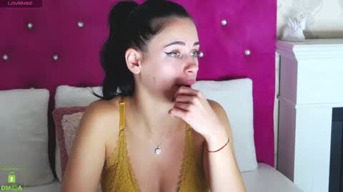 Snapshot of maddyspears chatting on 09/25/25, 12:53 Maddy online show from 09/25/25, 12:53