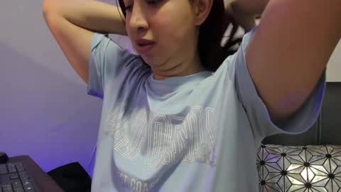 Madelaine  online show from 04/18/26, 11:03