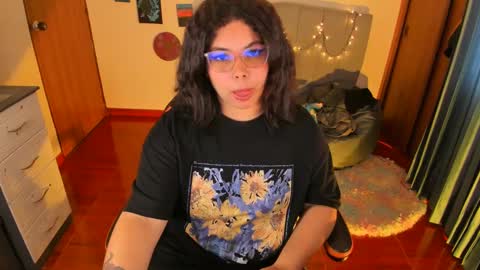 Snapshot of madelaine_taylor chatting on 09/18/25, 02:19 madelaine_taylor online show from 09/18/25, 02:19