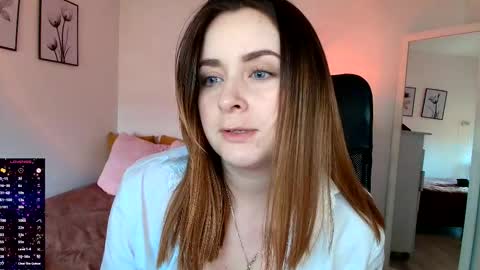 madelamee online show from 10/14/25, 08:20