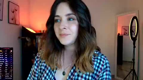 madelamee online show from 03/16/26, 12:06