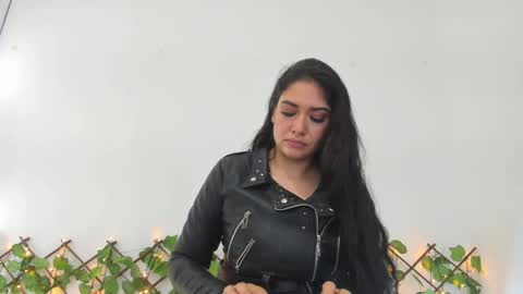 Madeleine  online show from 03/12/25, 05:07