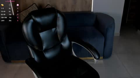 Snapshot of madelinefox_ chatting on 02/20/25, 07:55 Madeline online show from 02/20/25, 07:55