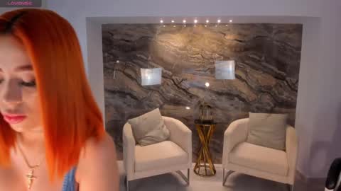 Snapshot of madelinefox_ chatting on 03/11/25, 08:30 Madeline online show from 03/11/25, 08:30