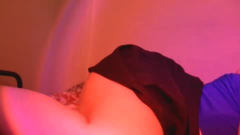 mademoiselle_mystique online show from 10/05/25, 09:56