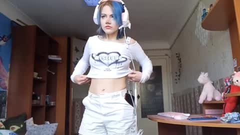 Snapshot of madgezari chatting on 02/03/26, 06:40 Alice Kaneki online show from 02/03/26, 06:40