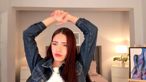 Madie  online show from 01/05/25, 12:42