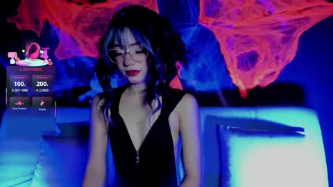 Madison Watson online show from 10/27/25, 10:52