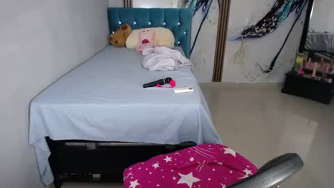 madinsoncopper online show from 11/19/25, 12:54