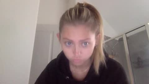 mari rose online show from 09/24/25, 02:53