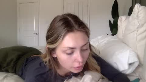 mari rose online show from 12/16/25, 03:39