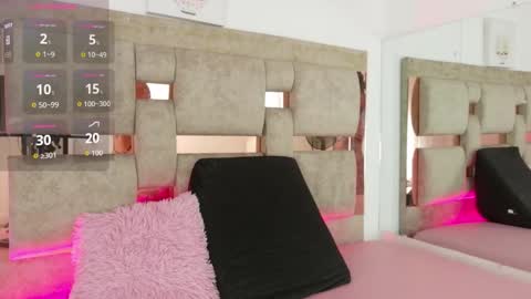 Snapshot of madison_07 chatting on 11/04/25, 04:33 madison online show from 11/04/25, 04:33