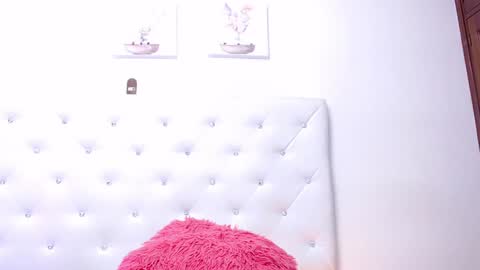 Jenny  online show from 01/11/25, 05:20