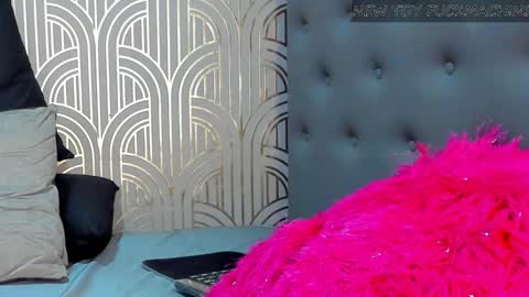   online show from 03/10/25, 03:01